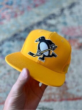 Pittsburgh Penguins Adjustable Cap